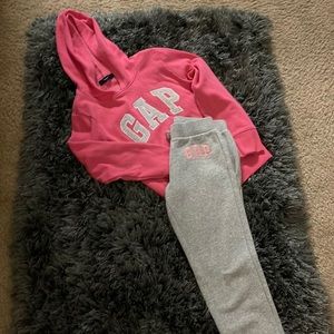 Girls gap 2 piece set